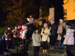 Pravidelné akce &raquo; Rozsvícení vánočního stromečku